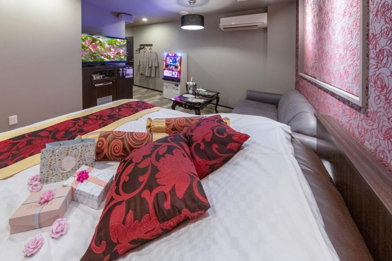 Hotel Ｇem (Adults Only) Сендай Екстериор снимка