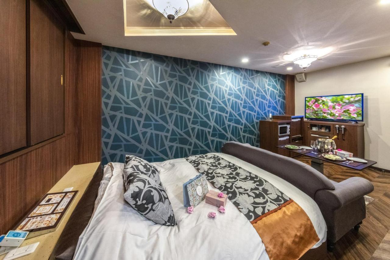 Hotel Ｇem (Adults Only) Сендай Екстериор снимка